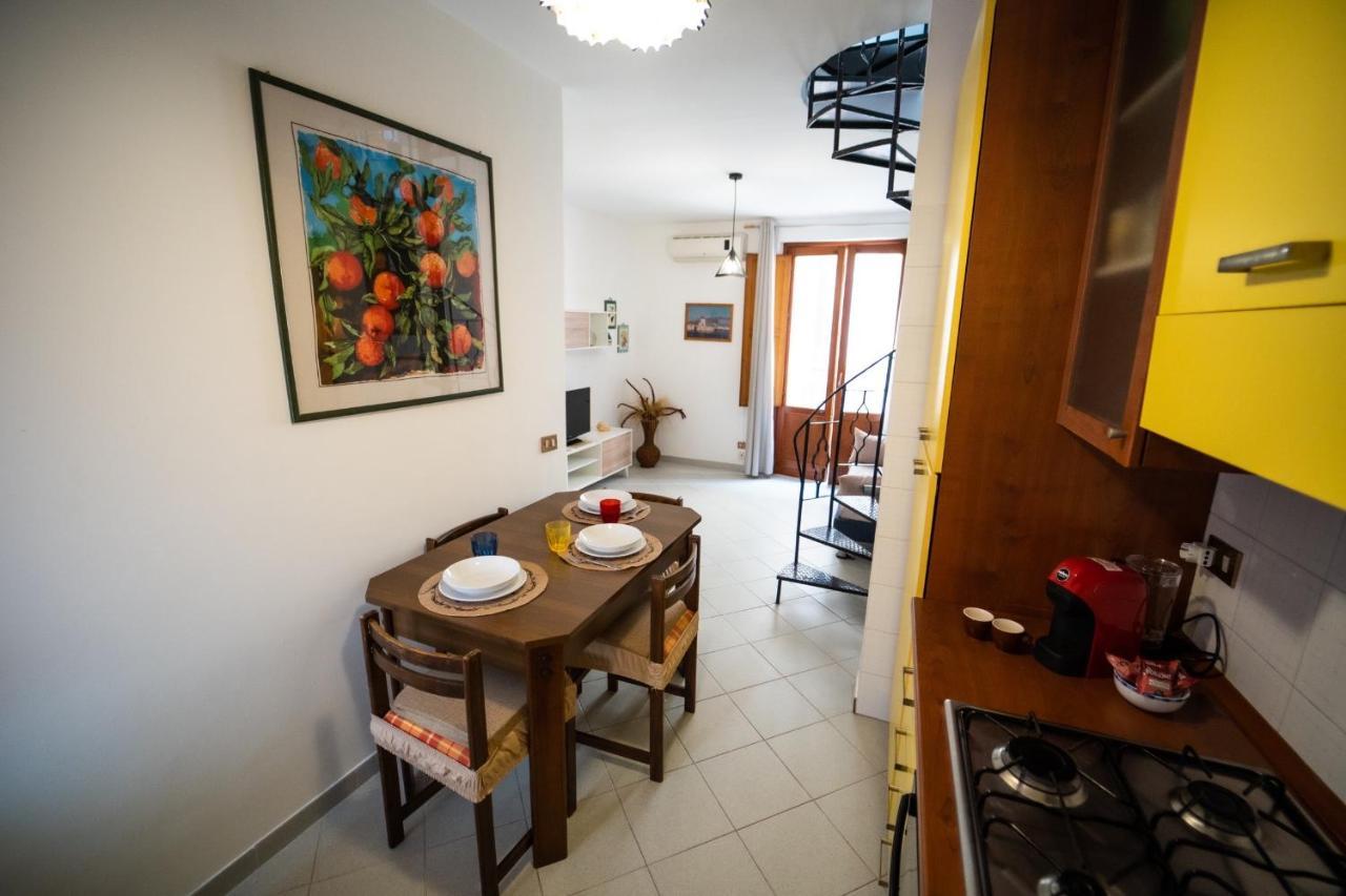 Mini Appartamento Trapani Porto Екстер'єр фото